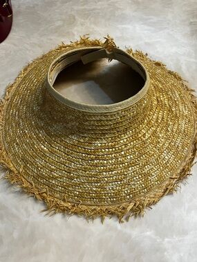 Poppy & Peonies Straw Sun Visor in Natural Gold